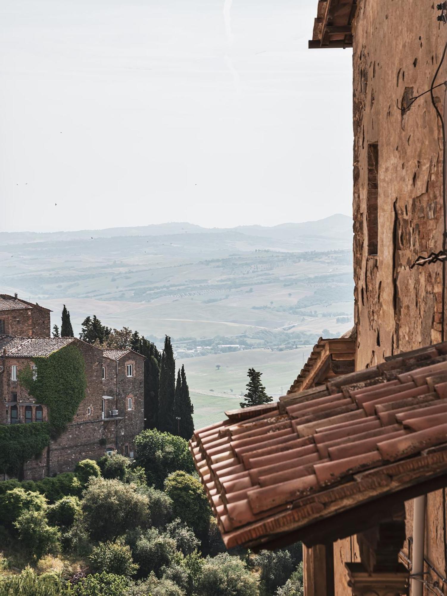 Drogheria E Locanda Franci Bed & Breakfast Montalcino Exterior photo