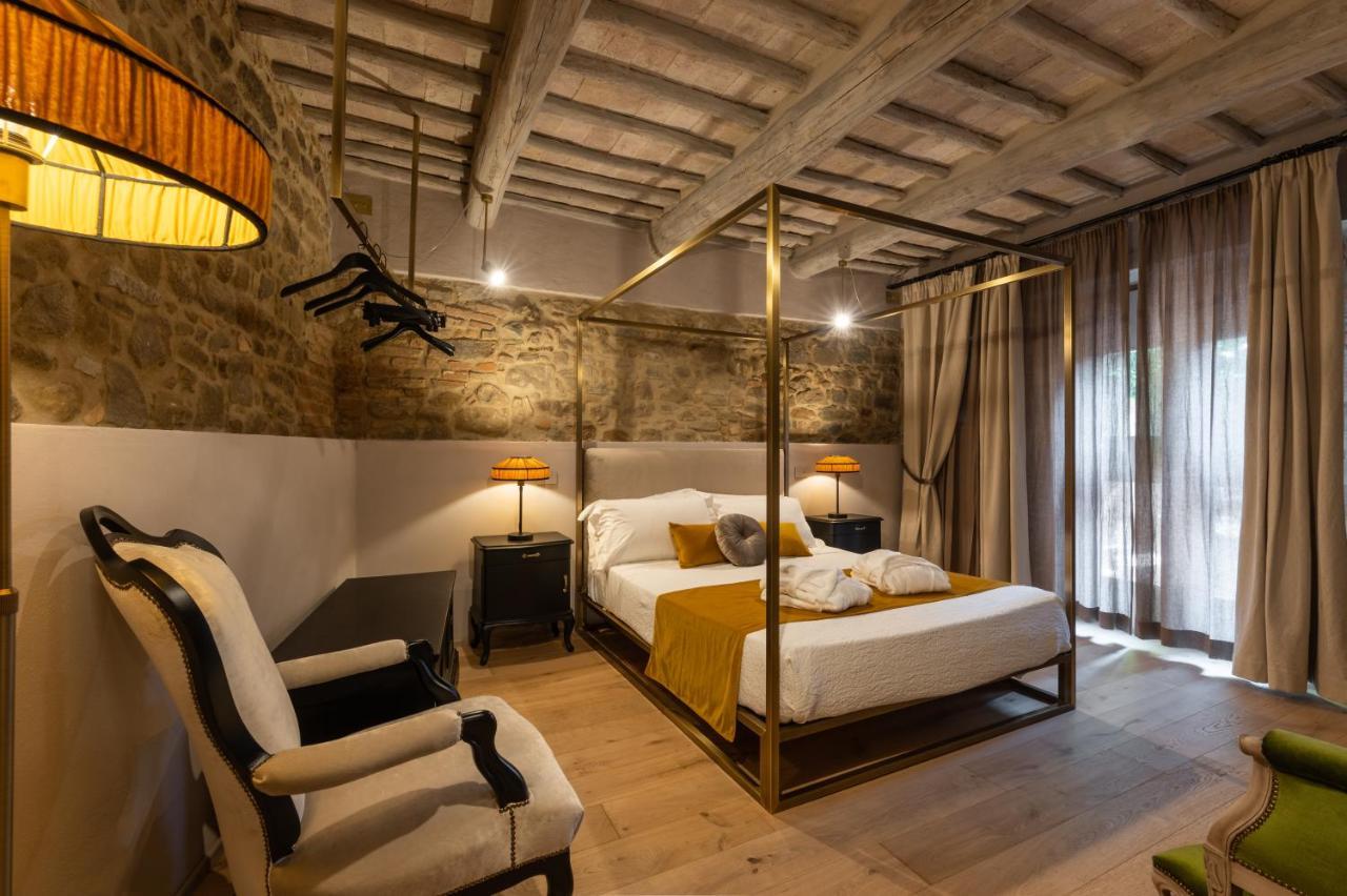 Drogheria E Locanda Franci Bed & Breakfast Montalcino Exterior photo