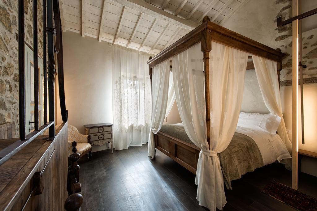 Drogheria E Locanda Franci Bed & Breakfast Montalcino Exterior photo